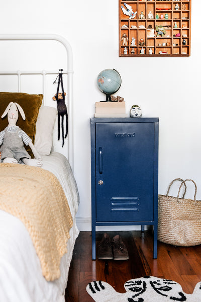 The Shorty in Navy