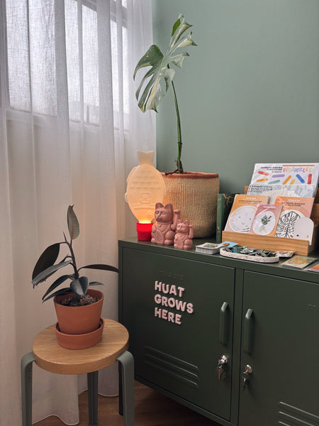 (WAREHOUSE SALE) LOU Stool (Beech)