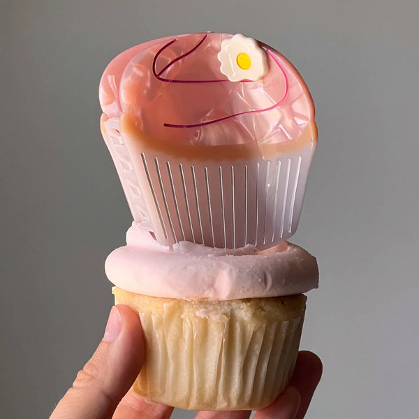 Carrie Cupcake Hair Claw