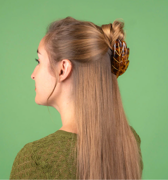 Leaf Hair Claw