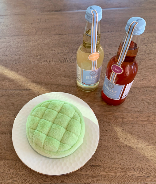Melon Bread Pouch (Green / Yellow)