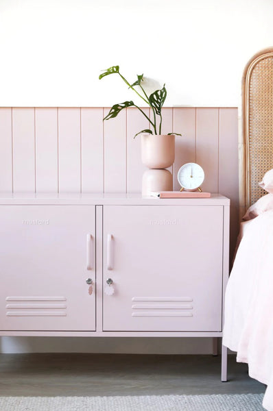 The Lowdown in Blush