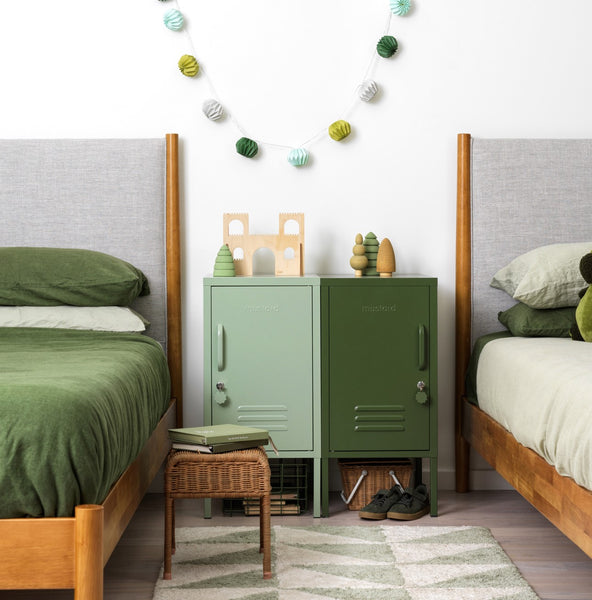 The Shorty in Olive to the Left