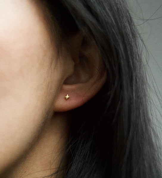 Tiny Sparkle Stars Earrings