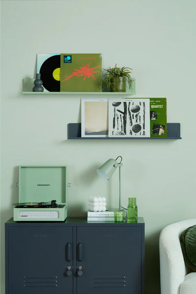 The Ledge in Olive