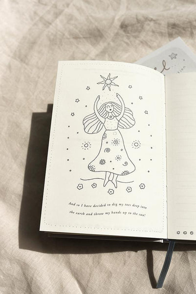 'Unravel' A Self-Reflection Journal