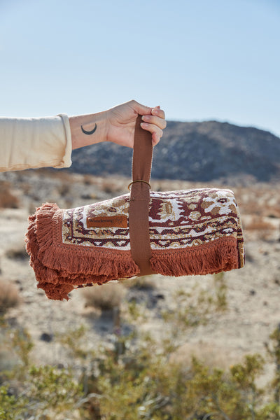 Wandering Throw - Auburn Valley