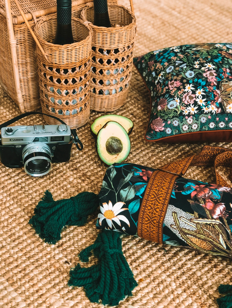 (WAREHOUSE SALE) Native Wildflower Cushion Cover
