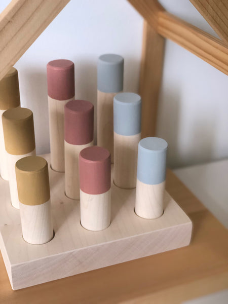 (SECONDS SALE) Wooden Peg Sorter