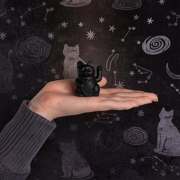 (PRE-ORDER) Solar Lucky Cat - Black