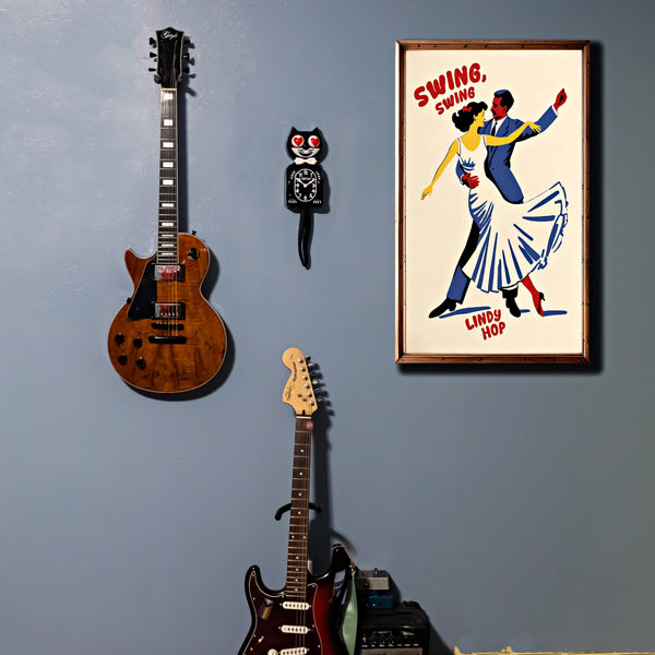 (PRE-ORDER) Heart Eyes Edition - Black Kit-Cat Klock