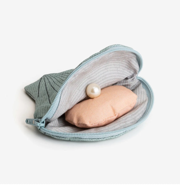 Oyster Purse