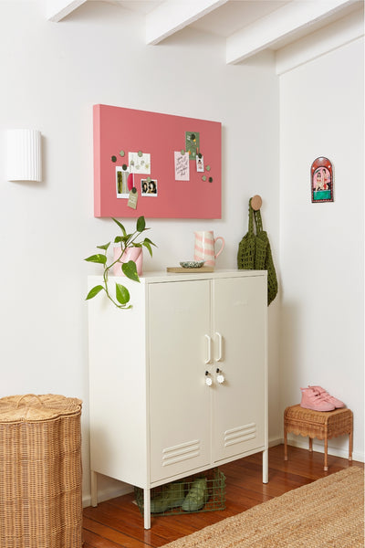 (PRE-ORDER) The Storyboard in Berry