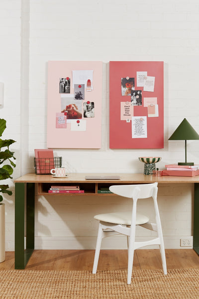 (PRE-ORDER) The Storyboard in Berry