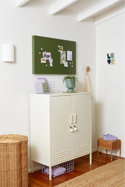 (PRE-ORDER) The Storyboard in Olive