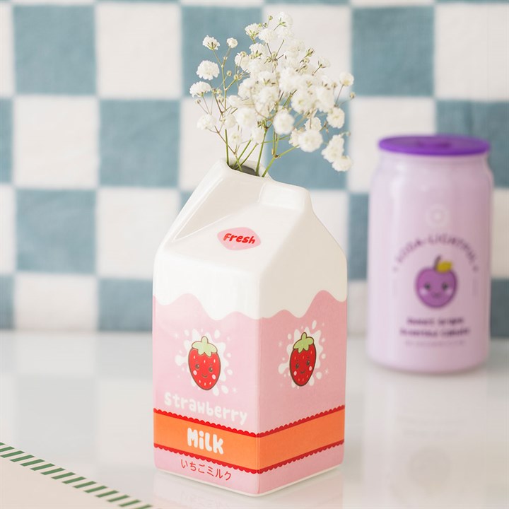Strawberry Milk Carton Flower Vase – heyhappypuff