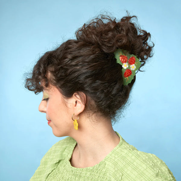 Strawberry Hair Claw