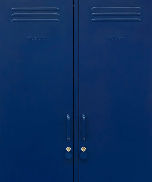 The Twinny in Navy