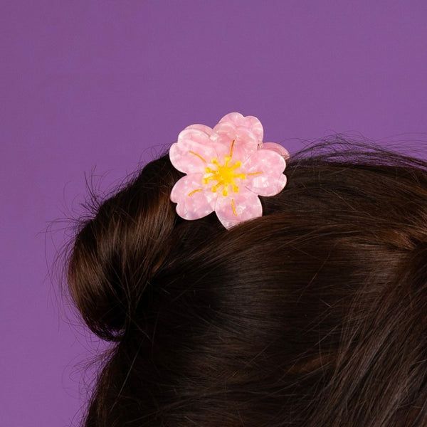Sakura Hair Claw